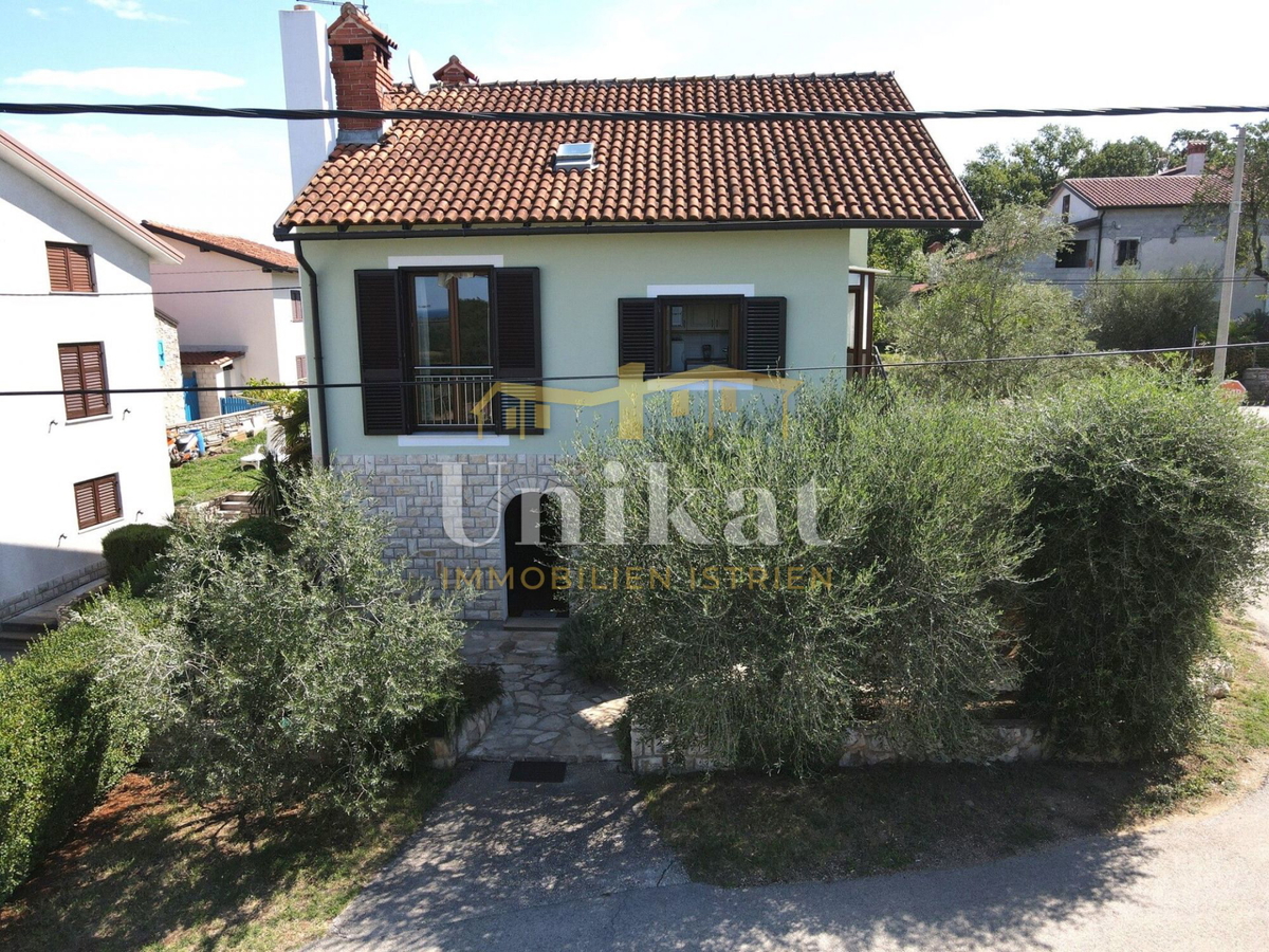 Дом BRTONIGLA, 285.000 €